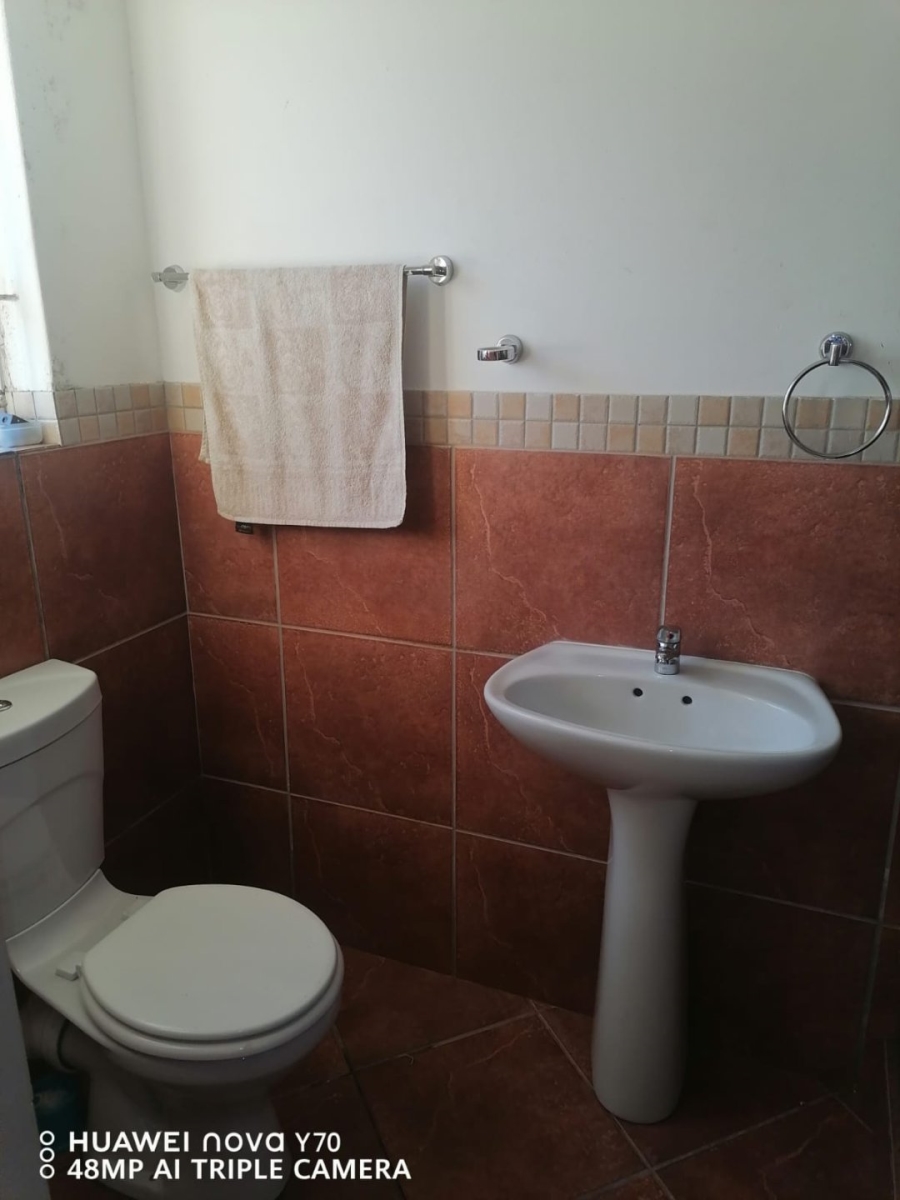 2 Bedroom Property for Sale in Hagley Western Cape